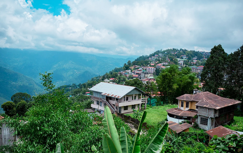 Best Homestay, Best Hotel, Best offbeat location in Delo Park, Daragaon, Dalapachan Khasmahal, Ramdhura, Icche Gaon, Burmaik, Sillery Gaon, Kalimpong